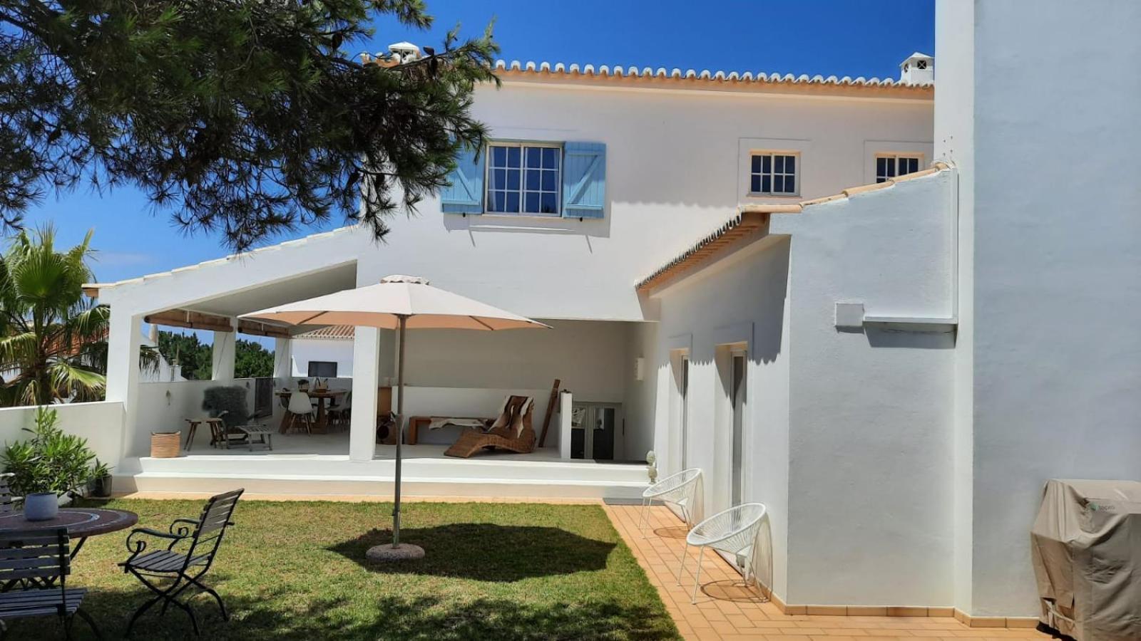 Casa Clerigo Espartal Bed & Breakfast อัลเจซูร์ ภายนอก รูปภาพ